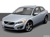 2013 Volvo C30 Front angle view photo